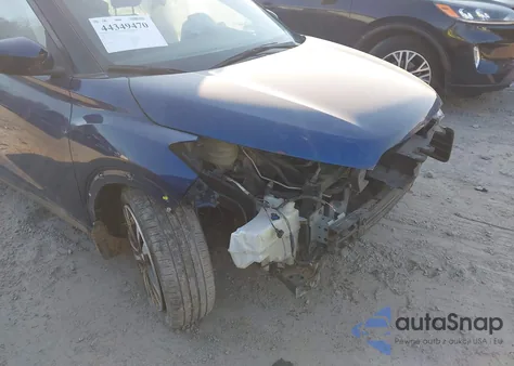 2019 Nissan Kicks Sv z USA, uszkodzony, nr VIN 3N1CP5CU6KL569495